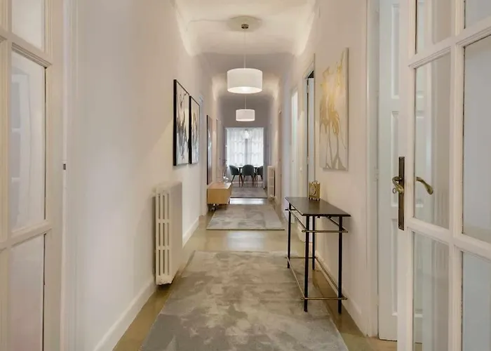 Slalom Estacion Lägenhet Canfranc